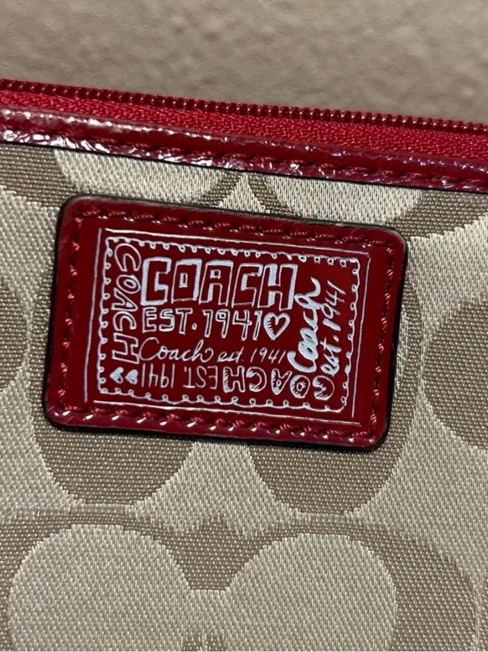 EUC!! Coach Poppy Wallet/ Wristlet